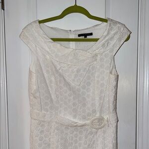 David Meister Cream Lace Wedding Dress